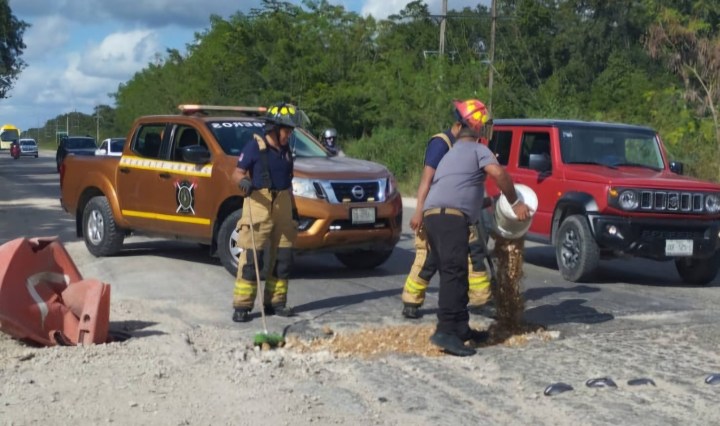 Imagen de Amanecer de Tulum · Seguir