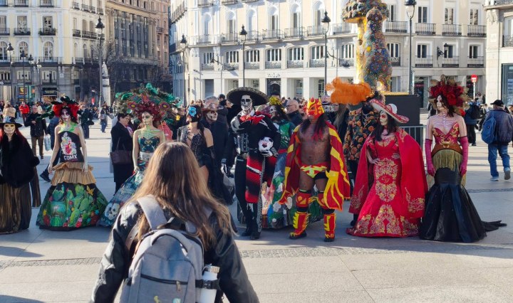 Imagen de peninsula al extremo https://www.facebook.com/photo/?fbid=1257442846447485&set=pcb.1257443109780792