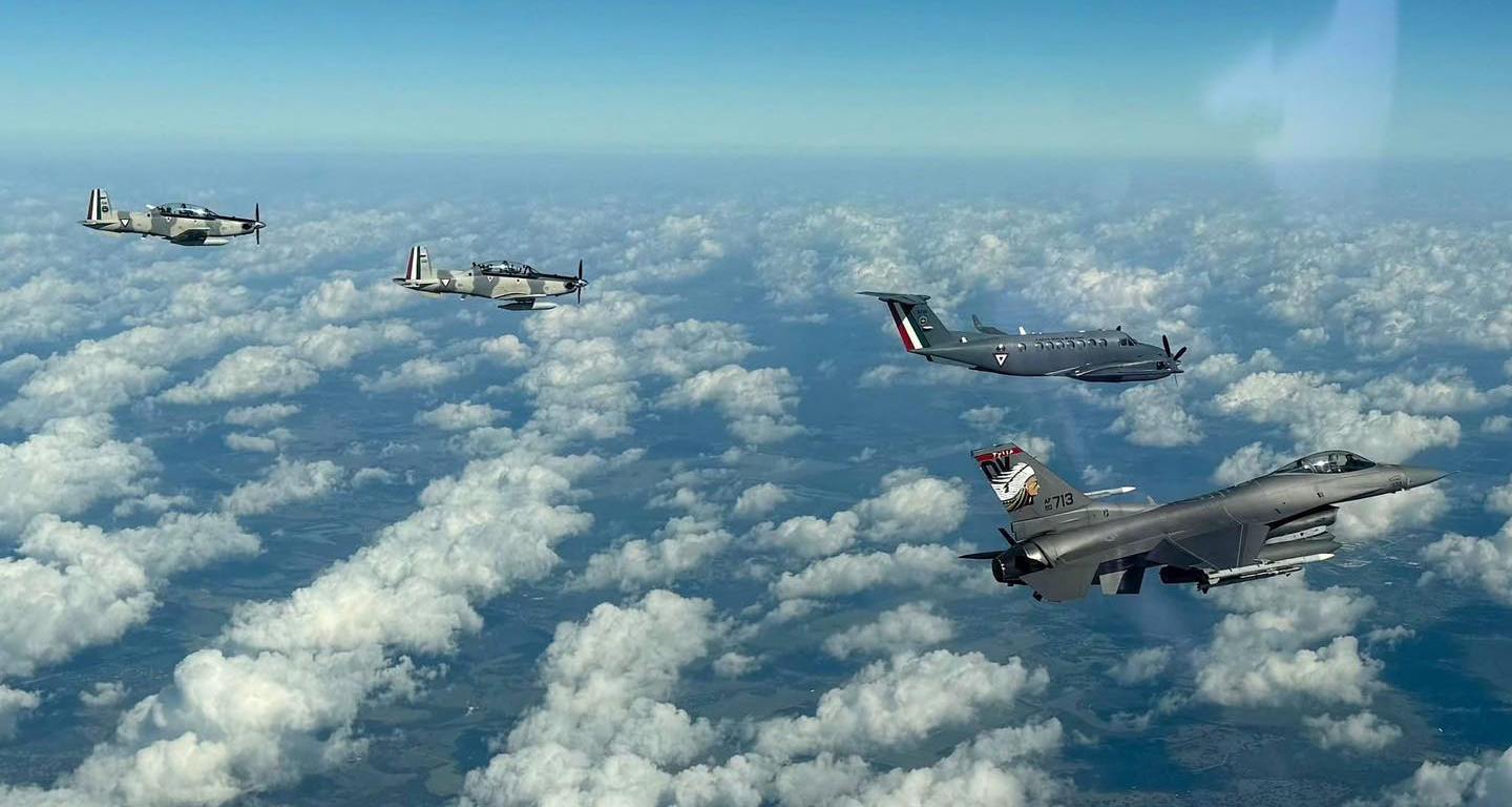 IMagen de Fuerza Aérea Mexicana 31 de octubre de 2025 ·