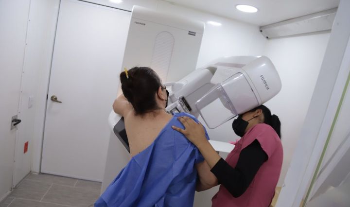 Imagen de https://salud.michoacan.gob.mx/lo-que-hay-que-saber-del-cancer-de-mama-causas-sobrevida-sintomas-y-apoyos/