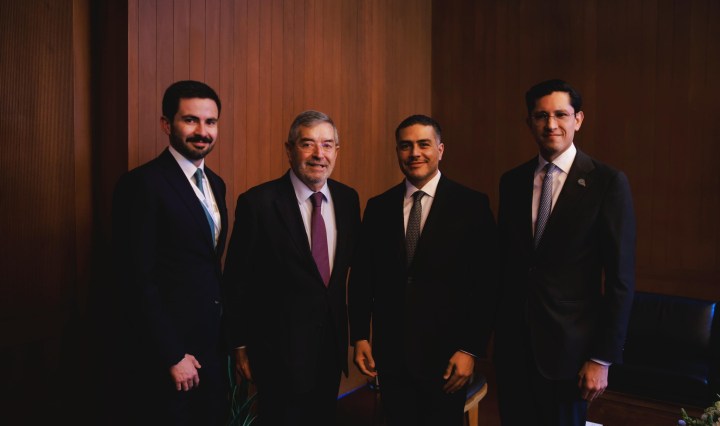 IMAGEN DE Roberto Velasco Álvarez﻿ 5 de enero ·