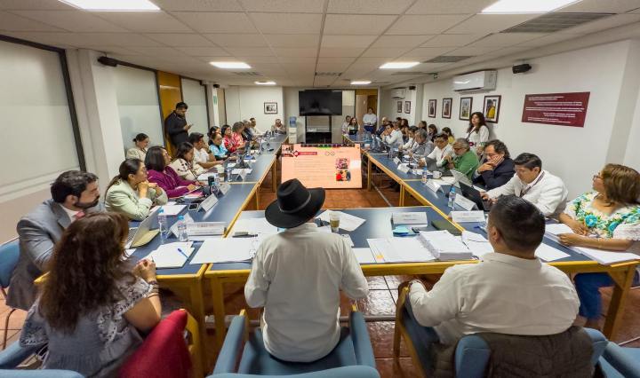 Imagen de https://www.facebook.com/photo.php?fbid=122210408588517678&set=pb.61565530340026.-2207520000&type=3